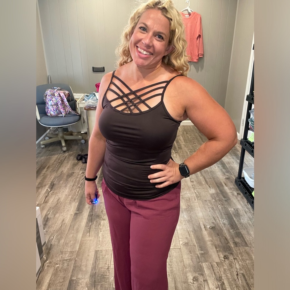 Zenana ash gray crisscross tank